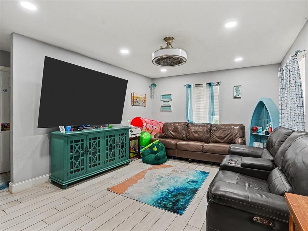 Property for sale at 1306 15TH STREET SW, WINTER HAVEN, FL, 33880