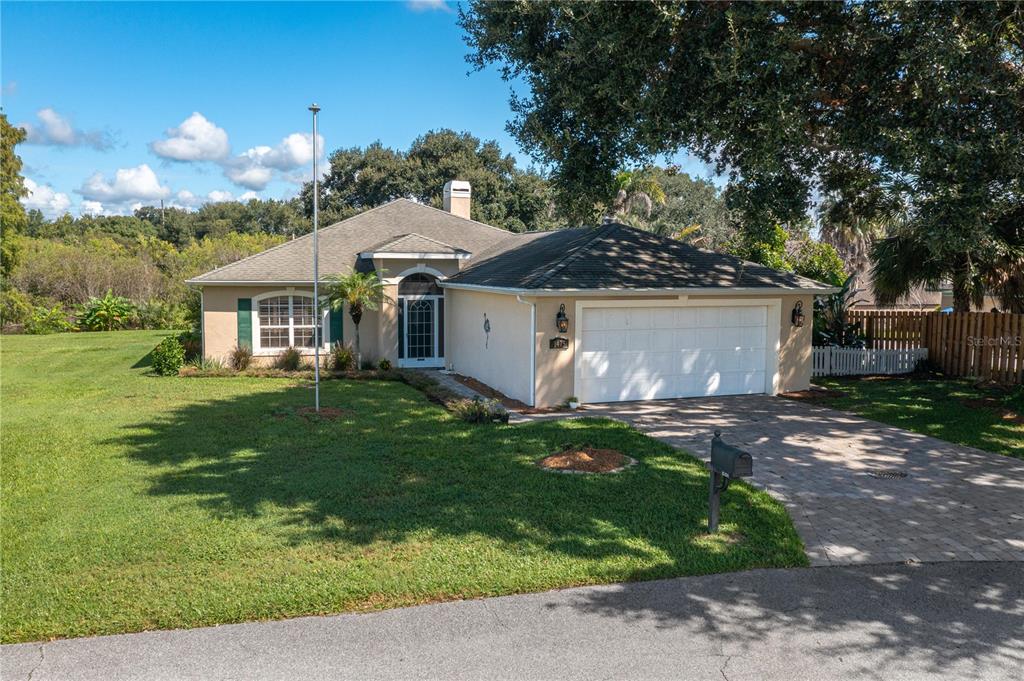 Property for sale at 1475 GRAND CAYMAN CIRCLE, WINTER HAVEN, FL, 33884
