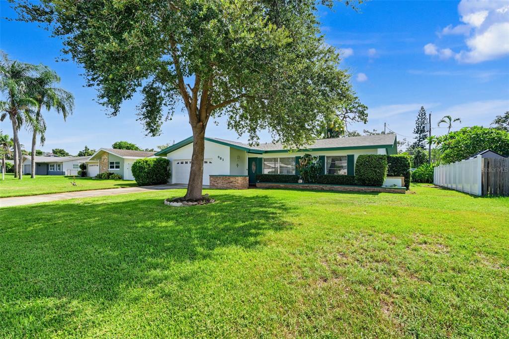 Property for sale at 981 STEPHEN FOSTER DRIVE, LARGO, FL, 33771