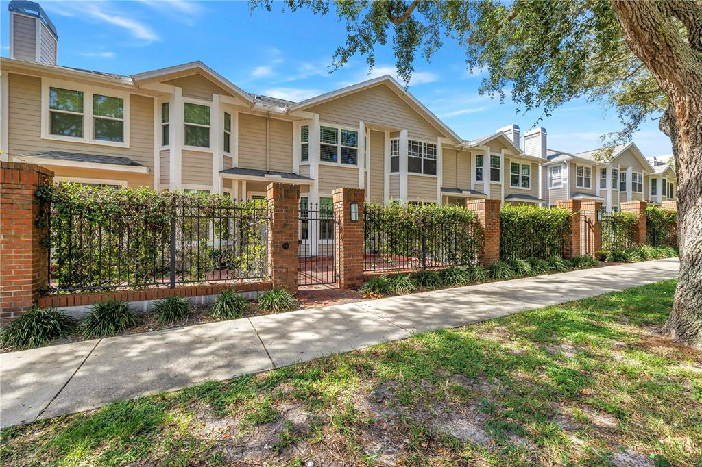 Welcome to The Huntington, a gated enclave of just 27 townhome residences in the heart of downtown St. Petersburg