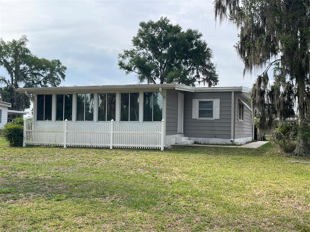 Property for sale at 87 N BOBWHITE ROAD, WILDWOOD, FL, 34785