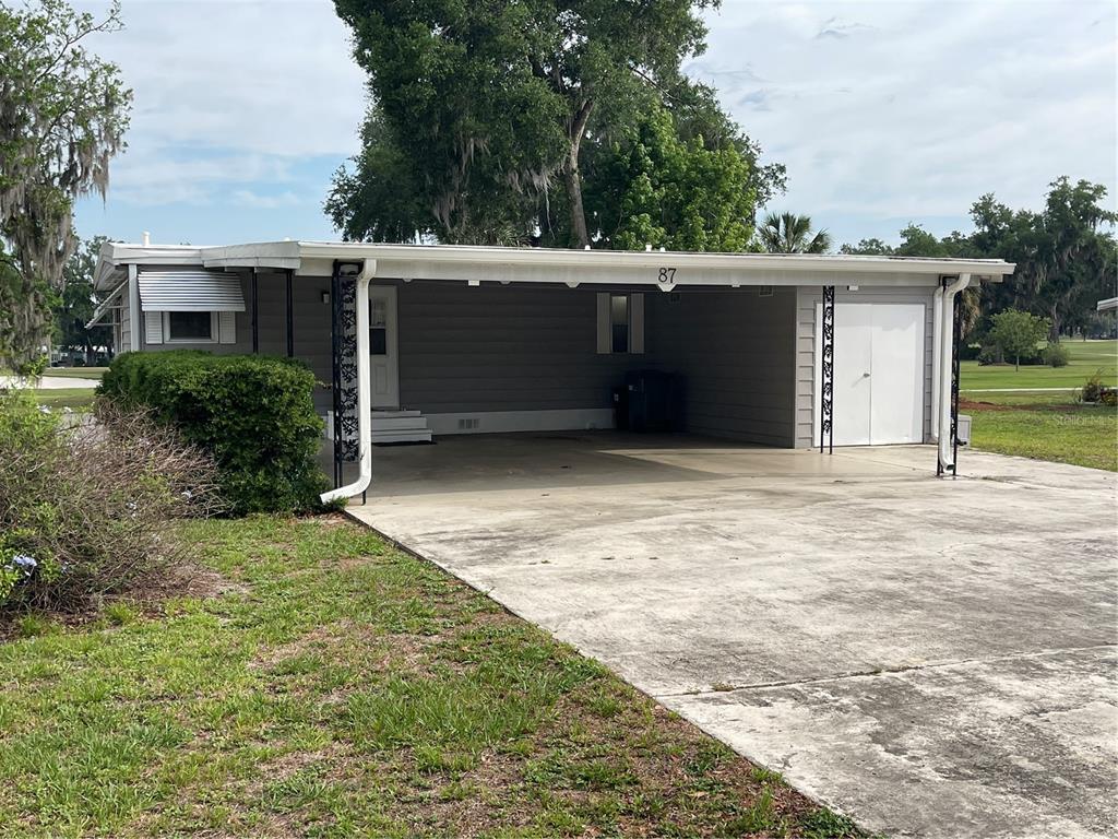 Property for sale at 87 N BOBWHITE ROAD, WILDWOOD, FL, 34785