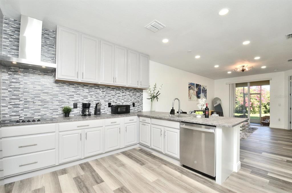 Property for sale at 9101 LAKE MARION GOLF RESORT UNIT 9101, POINCIANA, FL, 34759
