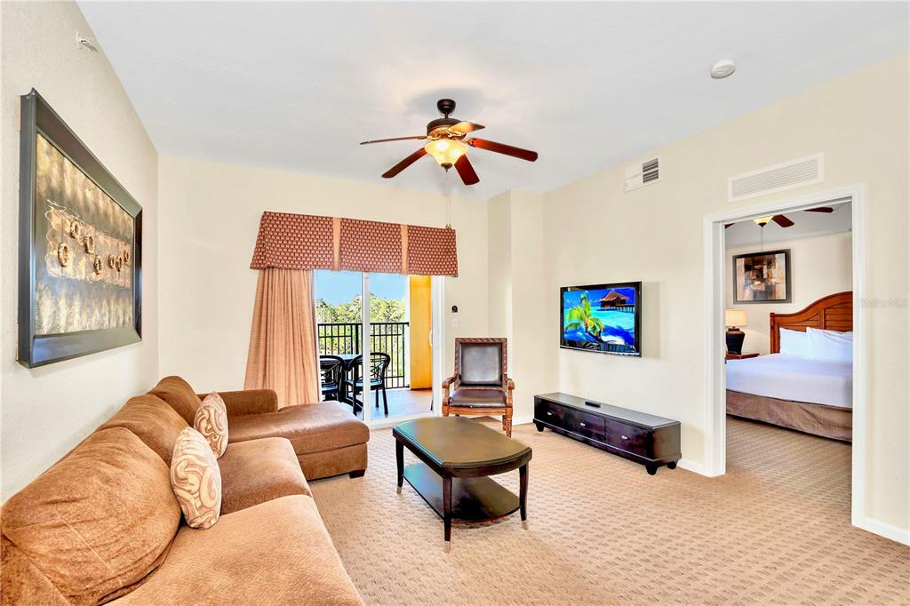 Property for sale at 8113 RESORT VILLAGE DRIVE UNIT 4405, ORLANDO, FL, 32821