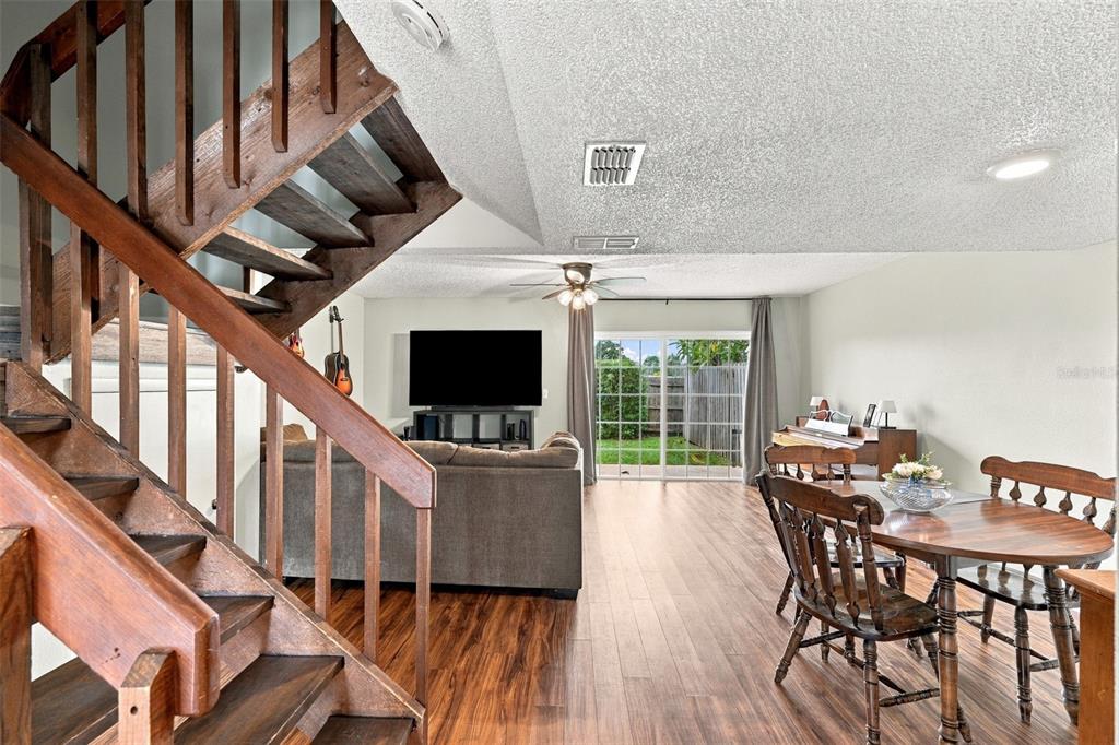 Property for sale at 1514 CHATEAUX DE VILLE COURT, CLEARWATER, FL, 33764