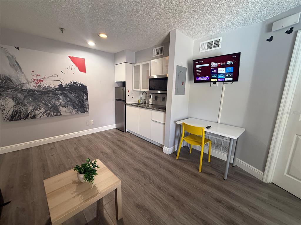 Property for sale at 3100 PARKWAY BOULEVARD UNIT 220, KISSIMMEE, FL, 34747