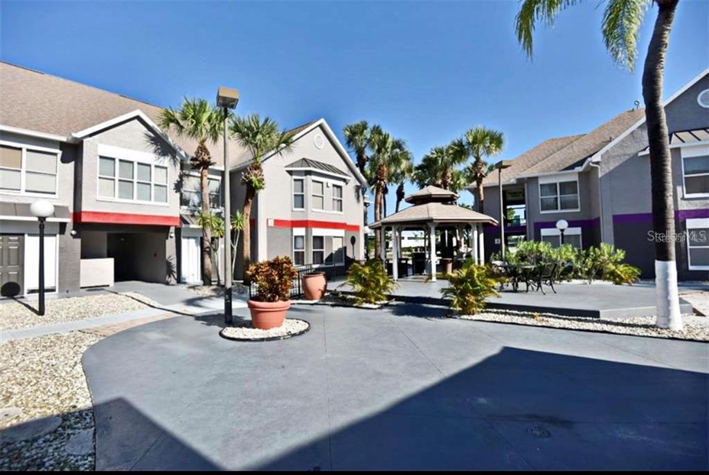Property for sale at 3100 PARKWAY BOULEVARD UNIT 220, KISSIMMEE, FL, 34747