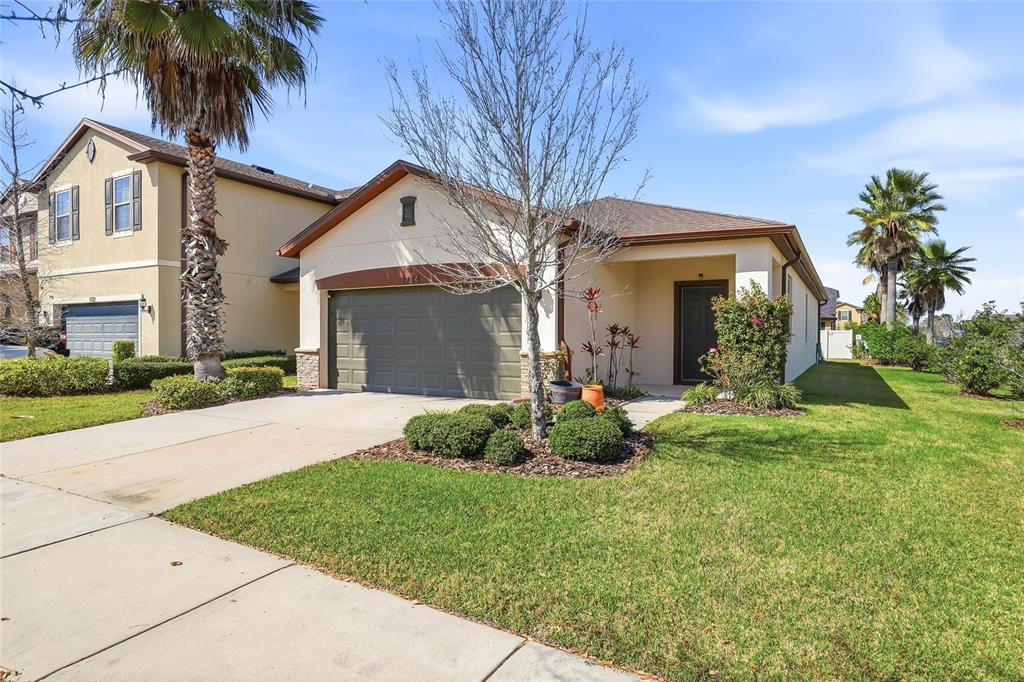Gorgeous PREMIUM Lot on Corner. Home is well maintained!