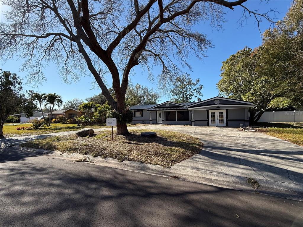 Property for sale at 651 69TH AVENUE S, ST PETERSBURG, FL, 33705