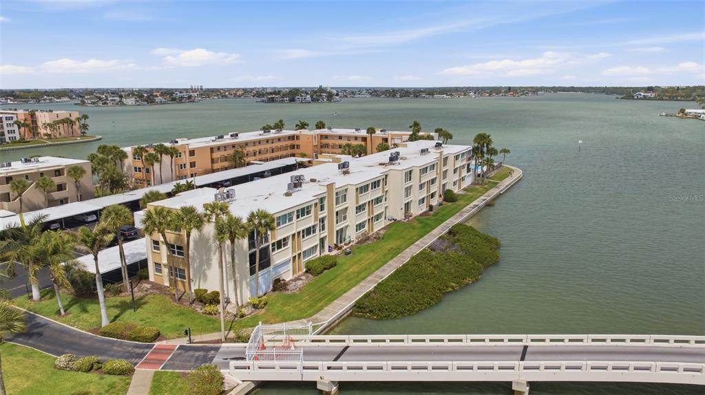Property for sale at 7465 BAY ISLAND DRIVE S UNIT 112, SOUTH PASADENA, FL, 33707