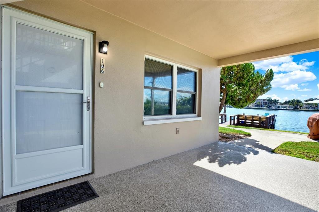 Ground Floor End Unit with Direct Waterviews