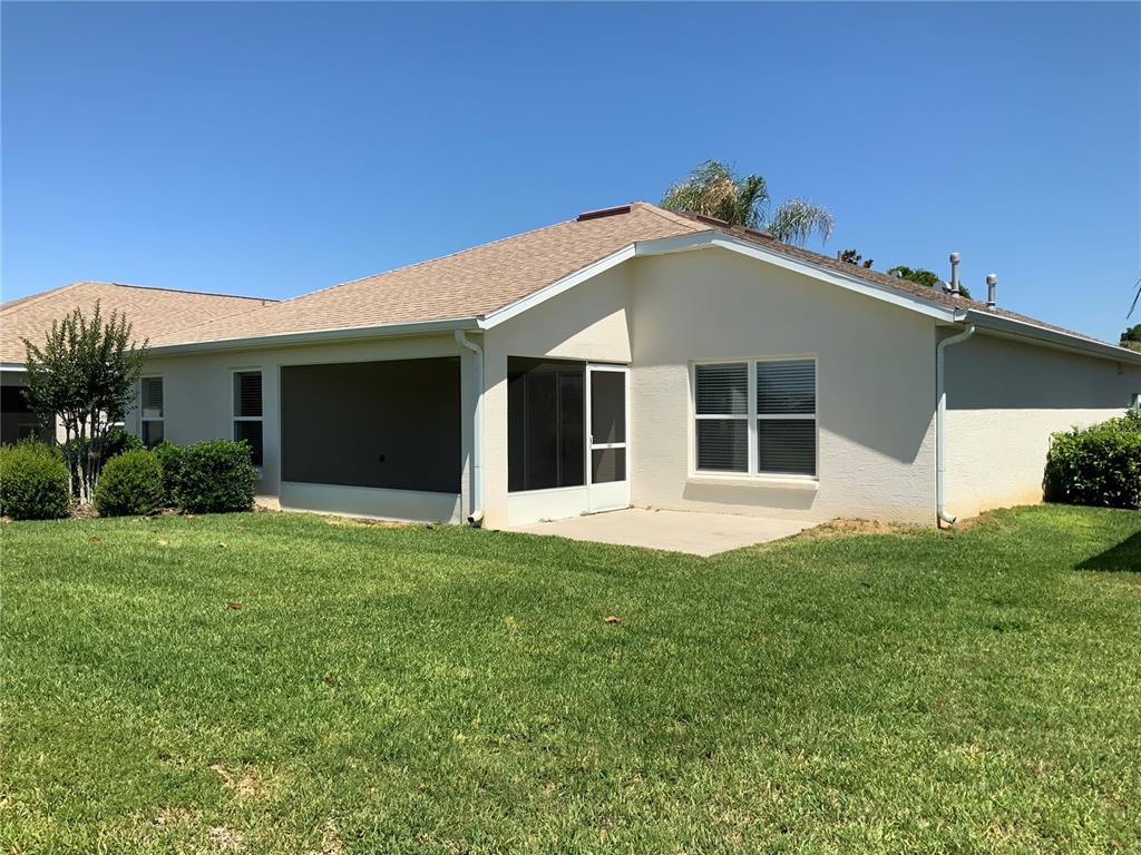 Property for sale at 27215 ROANOKE DRIVE, LEESBURG, FL, 34748