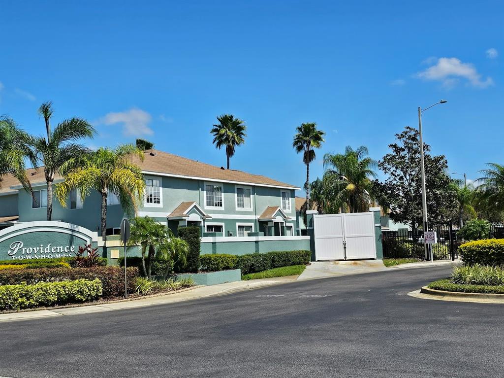 Property for sale at 2053 FLUORSHIRE DRIVE, BRANDON, FL, 33511