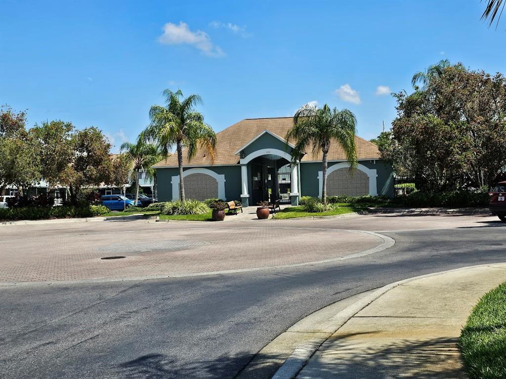 Property for sale at 2053 FLUORSHIRE DRIVE, BRANDON, FL, 33511
