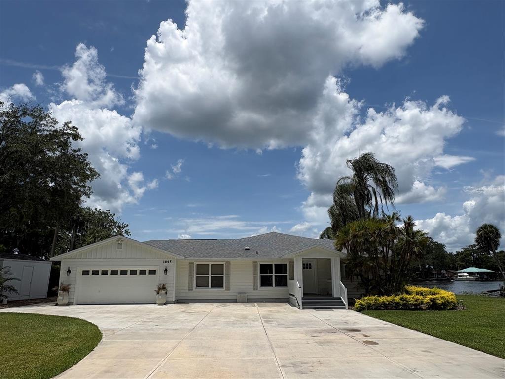 Property for sale at 1645 SPRING GARDEN DRIVE, ASTOR, FL, 32102