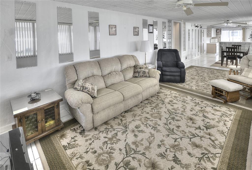 Property for sale at 187 E ARIEL ROAD, OAK HILL, FL, 32759