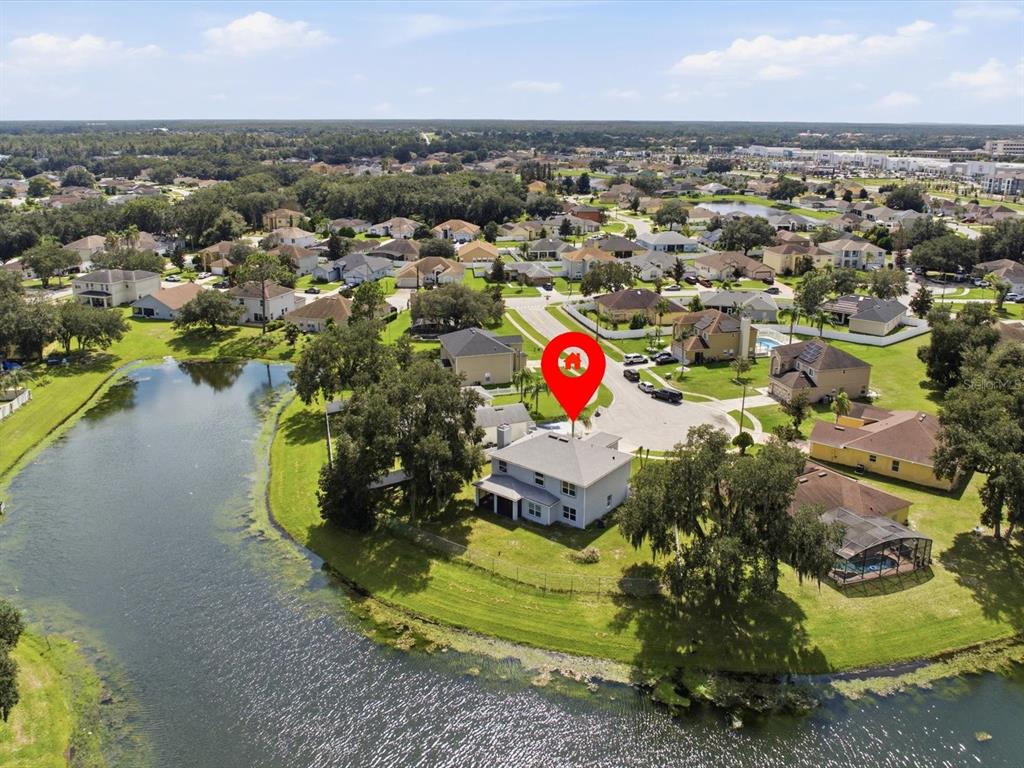 Property for sale at 207 REDWOOD BARK TRAIL, KISSIMMEE, FL, 34758
