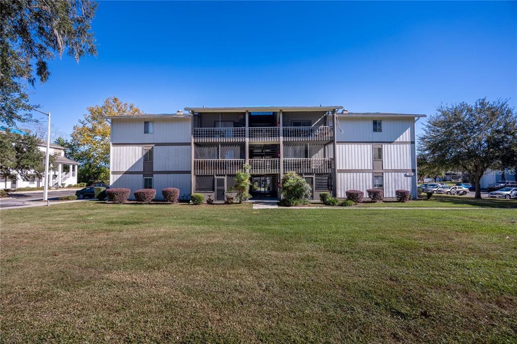 Property for sale at 6519 W NEWBERRY ROAD UNIT 108, GAINESVILLE, FL, 32607