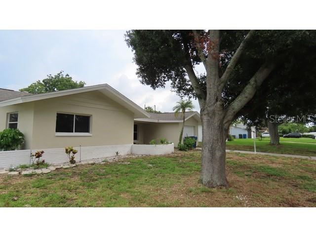 Property for sale at 12713 137TH LANE, LARGO, FL, 33774
