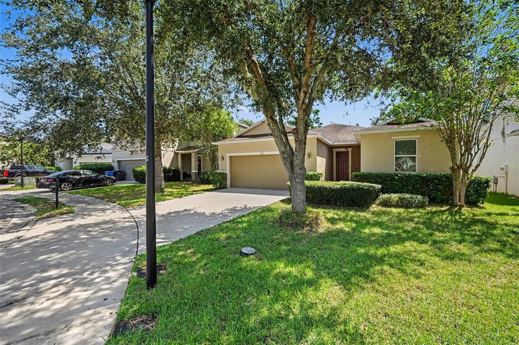 Property for sale at 1102 CANYON OAKS DRIVE, BRANDON, FL, 33510