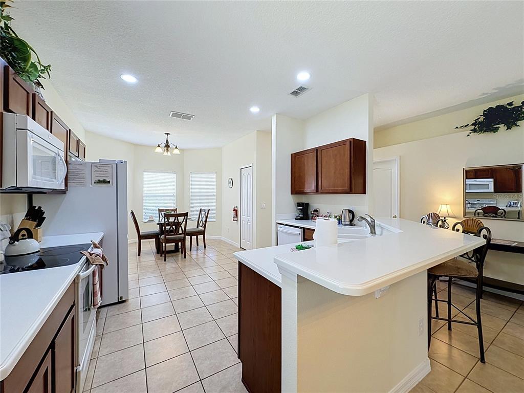 Property for sale at 906 DORSET PLACE, DAVENPORT, FL, 33896