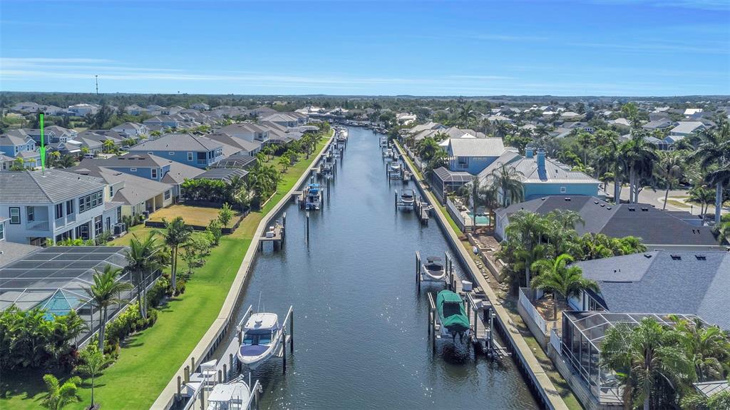 Property for sale at 1016 SIGNET DRIVE, APOLLO BEACH, FL, 33572