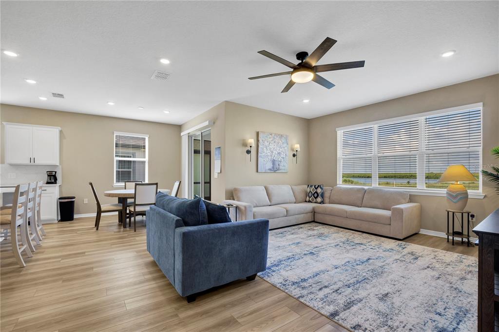 Property for sale at 1046 SILVERLAKE BOULEVARD, LAKE ALFRED, FL, 33850