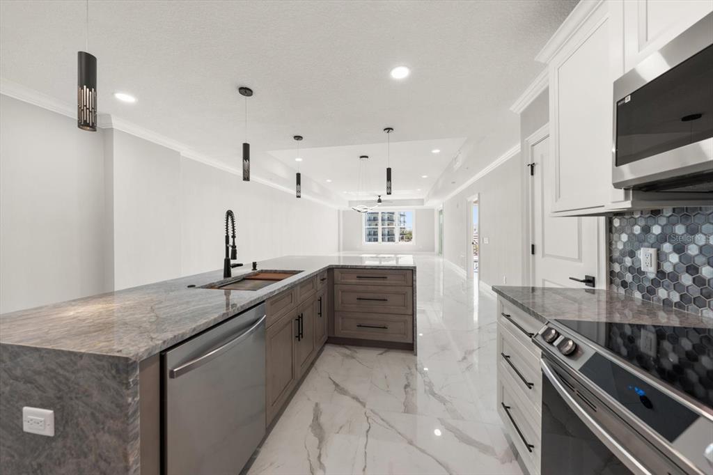 Property for sale at 211 DOLPHIN POINT UNIT 303, CLEARWATER, FL, 33767