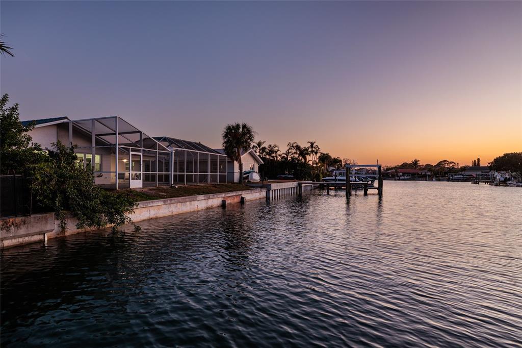 Property for sale at 1985 MICHIGAN AVENUE NE, ST PETERSBURG, FL, 33703