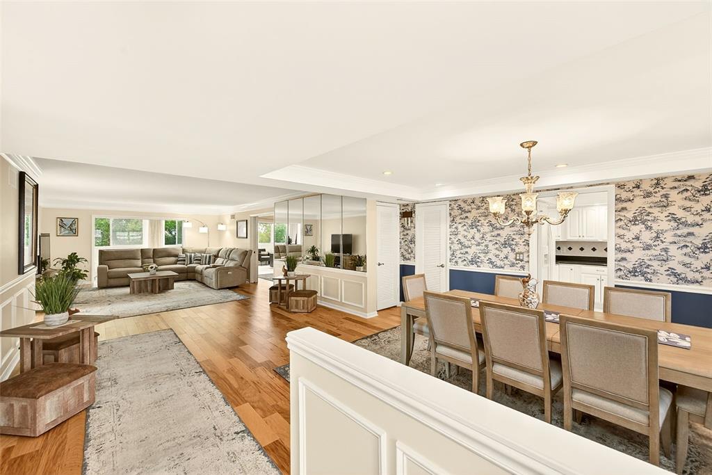 Property for sale at 131 BLUFF VIEW DRIVE UNIT 401, BELLEAIR BLUFFS, FL, 33770