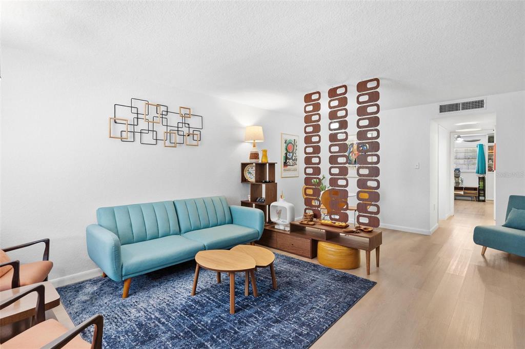 Property for sale at 1112 W MAIN STREET UNIT C4, LEESBURG, FL, 34748