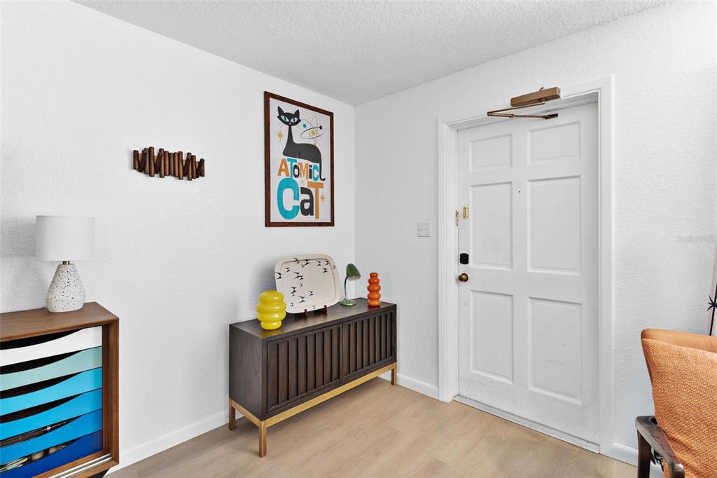 Property for sale at 1112 W MAIN STREET UNIT C4, LEESBURG, FL, 34748