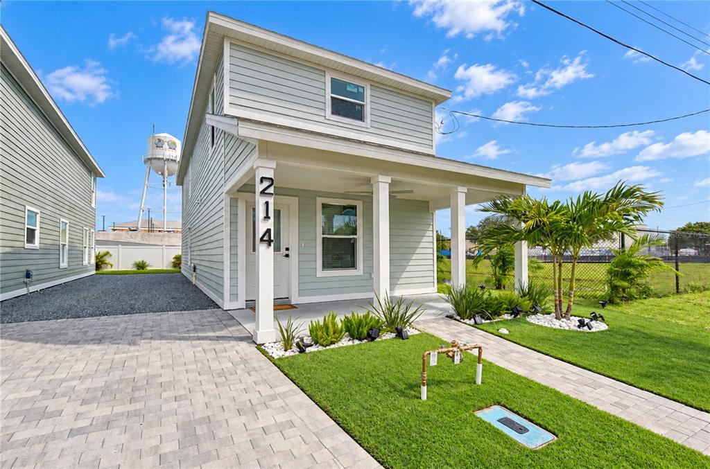 Property for sale at 214 8TH AVENUE DRIVE W, BRADENTON, FL, 34205