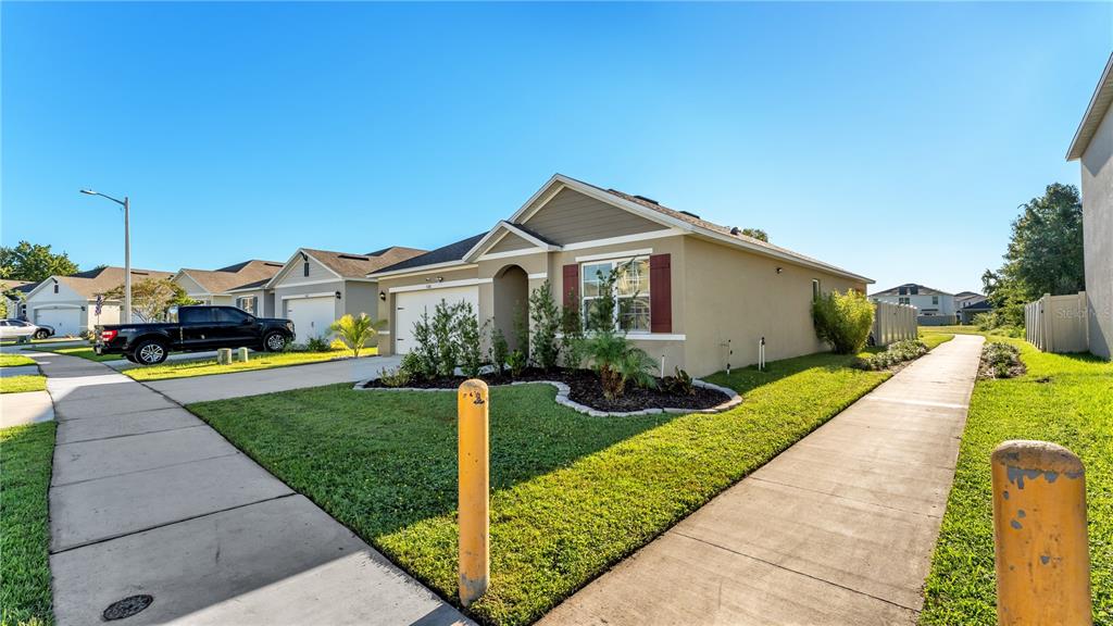 Property for sale at 5606 SILTSTONE STREET, LAKELAND, FL, 33811