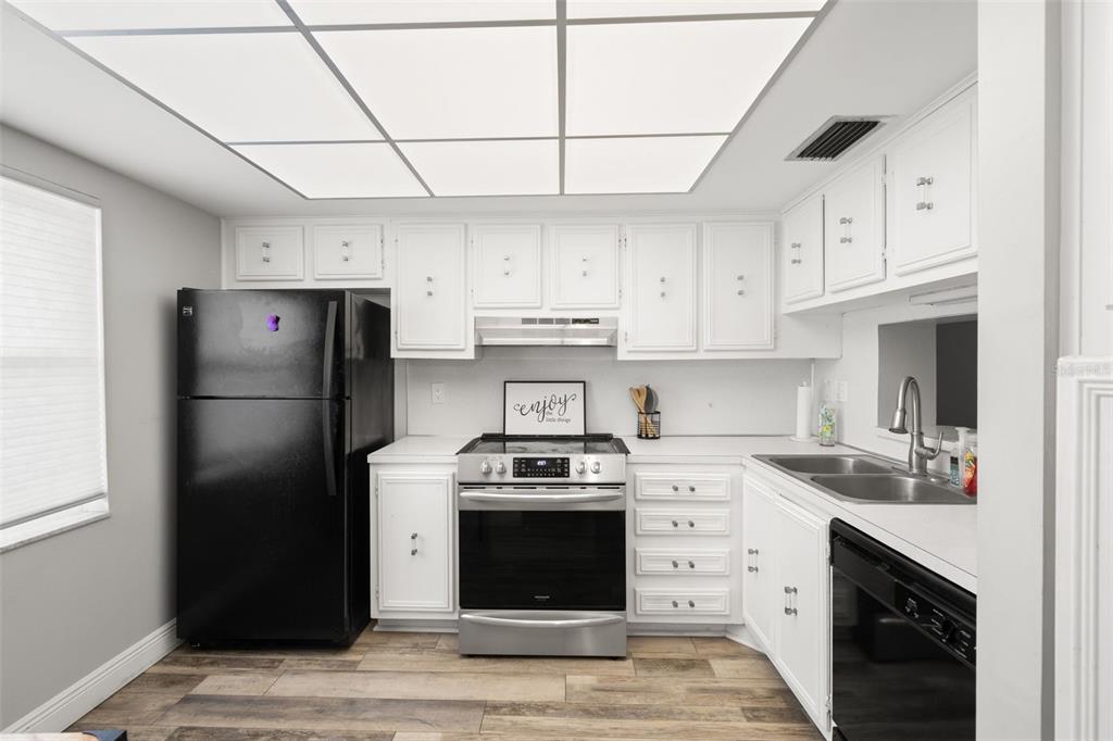 Property for sale at 7321 CENTRAL AVENUE UNIT 407, ST PETERSBURG, FL, 33710