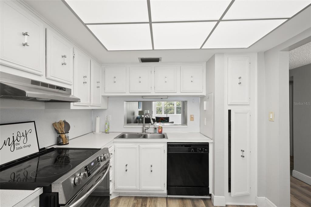 Property for sale at 7321 CENTRAL AVENUE UNIT 407, ST PETERSBURG, FL, 33710