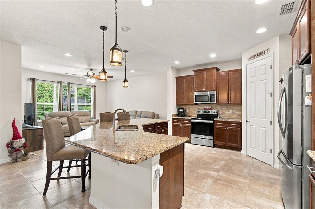 Property for sale at 885 PACIFIC RIDGE ROAD, POINCIANA, FL, 34759