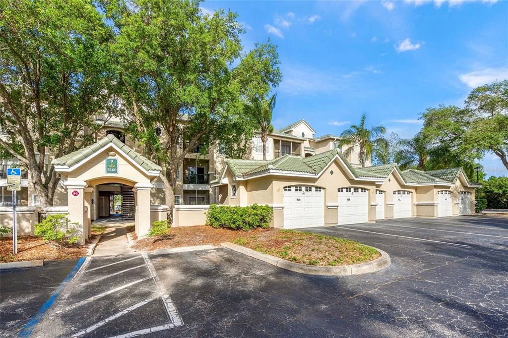 Property for sale at 5160 NORTHRIDGE ROAD UNIT 302, SARASOTA, FL, 34238