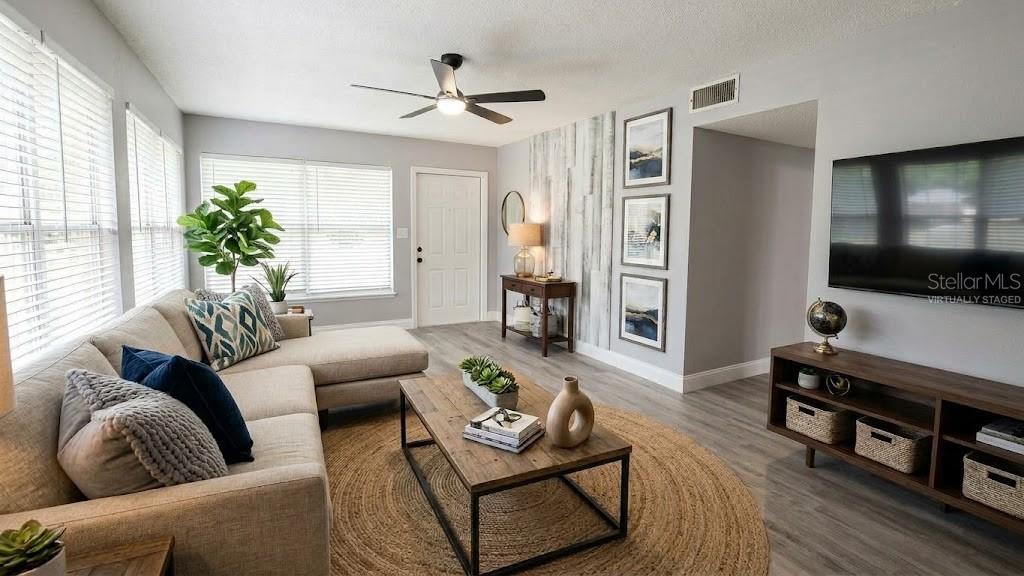 Virtually Staged Living RM