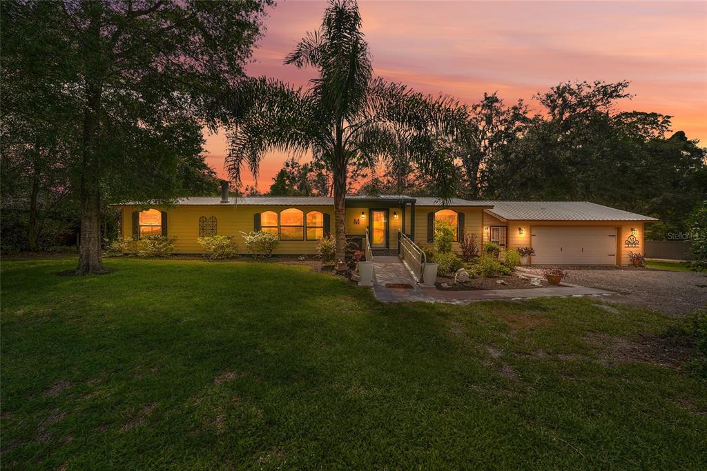 Property for sale at 145 CRYSTAL LAKE DRIVE, MELROSE, FL, 32666