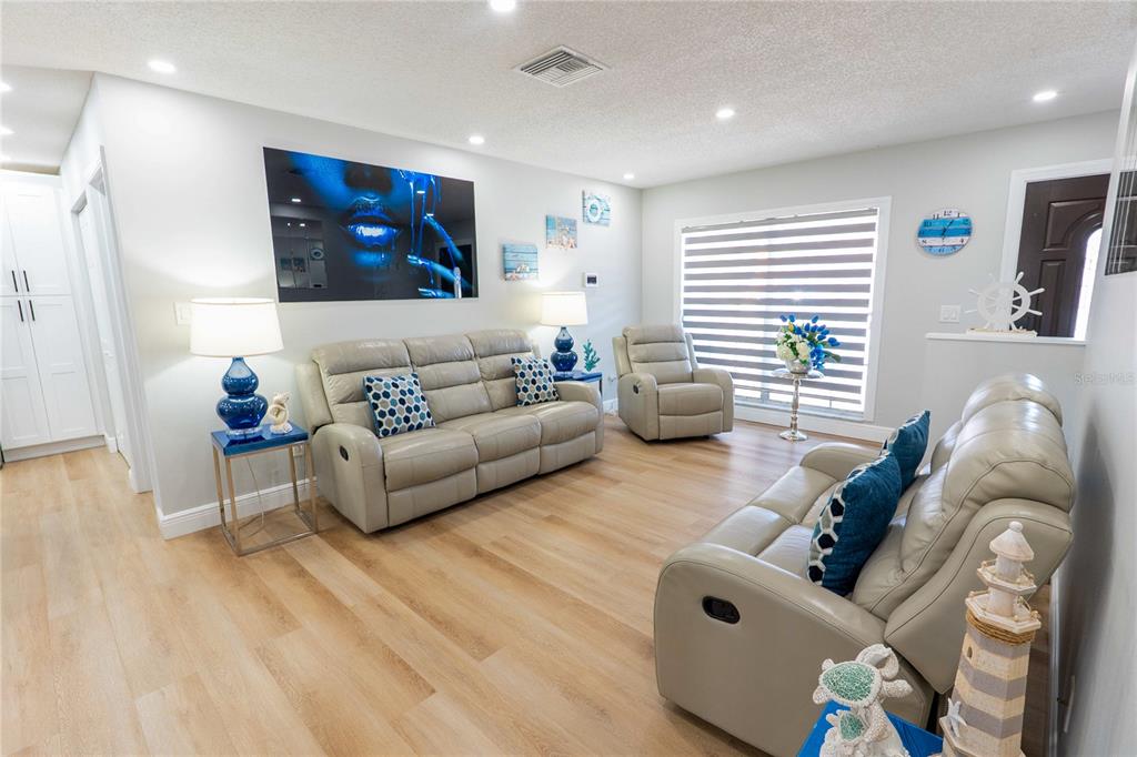 Property for sale at 6727 SWAIN AVENUE, TAMPA, FL, 33625