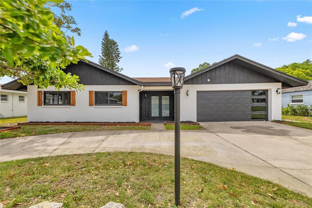 Property for sale at 1218 SE 4TH AVENUE, CRYSTAL RIVER, FL, 34429