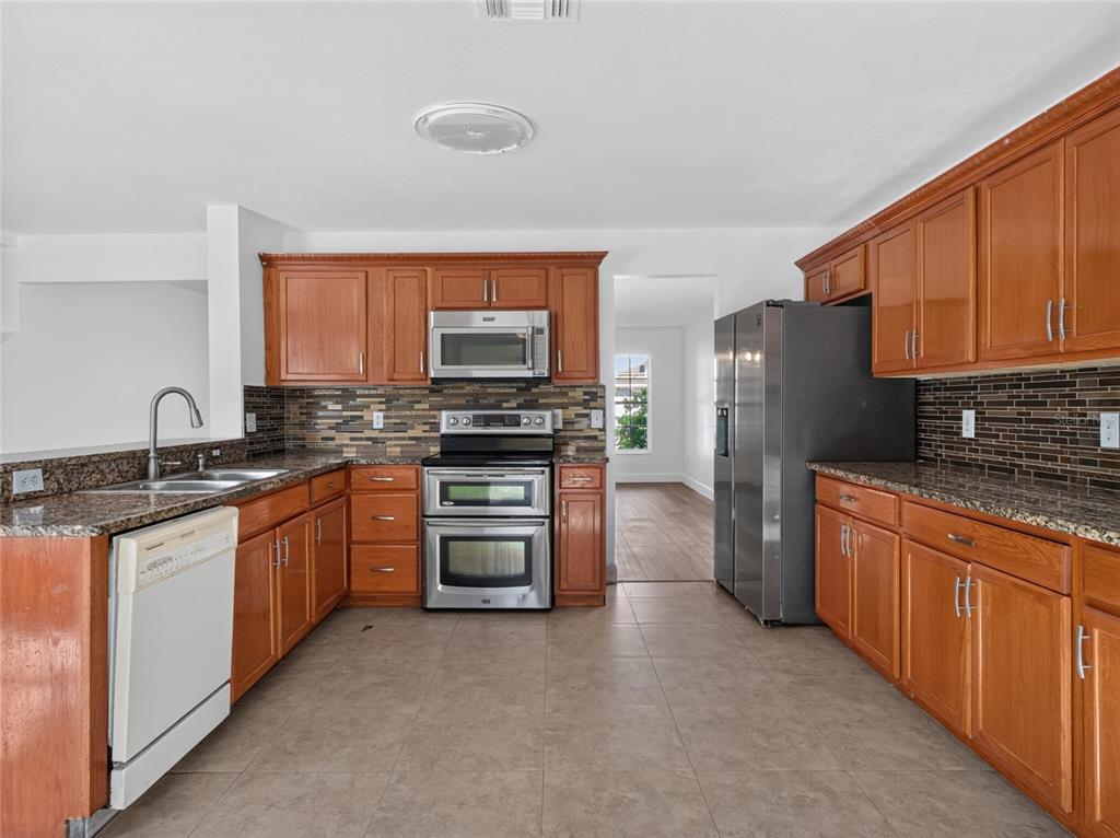 Property for sale at 715 CRYSTAL BAY LANE, ORLANDO, FL, 32828