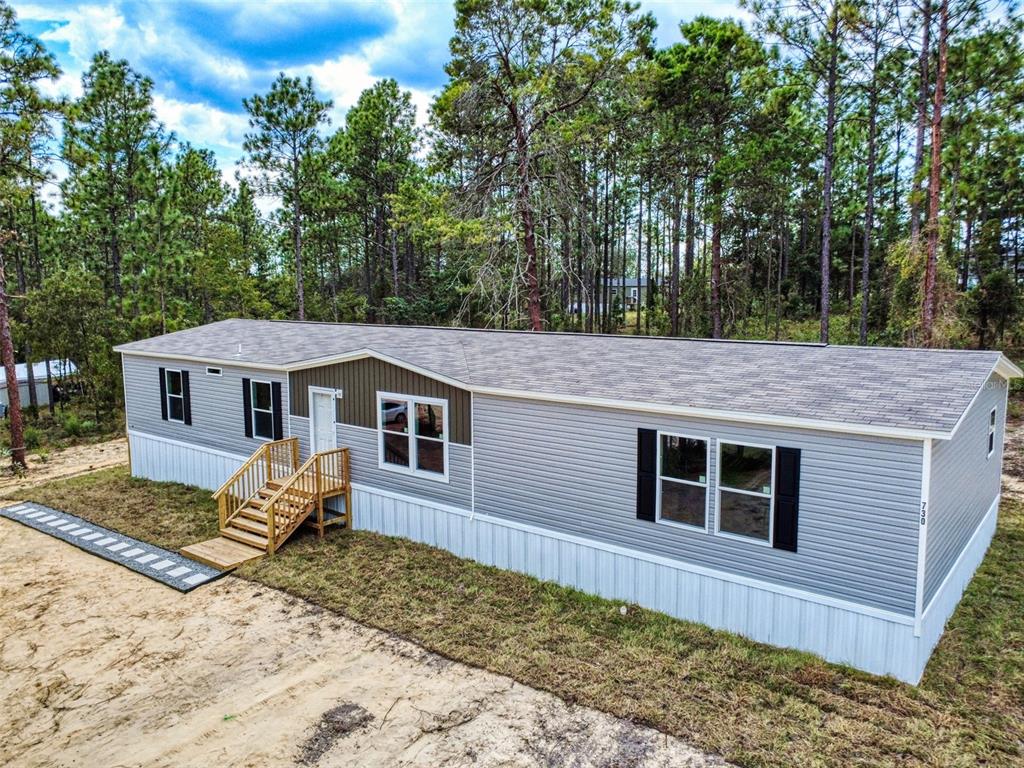 Property for sale at 730 NE 131 AVENUE, WILLISTON, FL, 32696