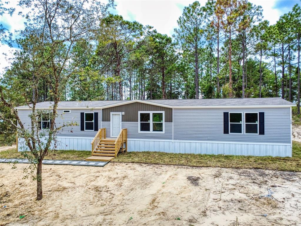 Property for sale at 730 NE 131 AVENUE, WILLISTON, FL, 32696