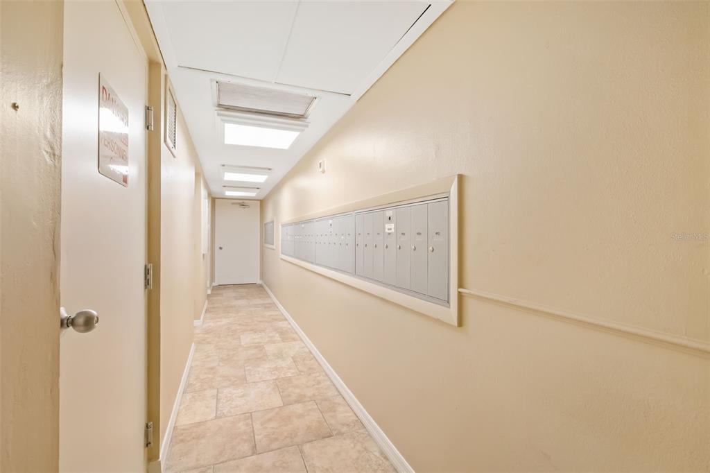 Property for sale at 7461 W COUNTRY CLUB DRIVE UNIT 404, SARASOTA, FL, 34243