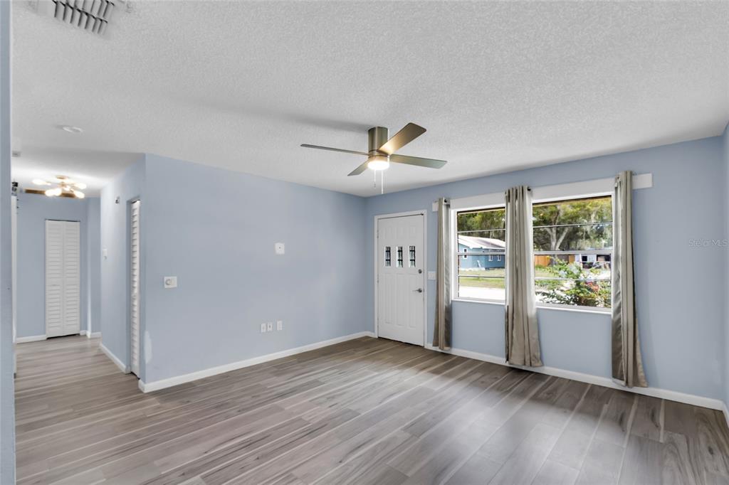 Property for sale at 207 ELAINE DRIVE, AUBURNDALE, FL, 33823