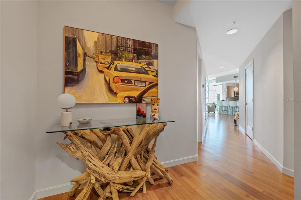 Property for sale at 400 4TH AVENUE S UNIT 1004, ST PETERSBURG, FL, 33701