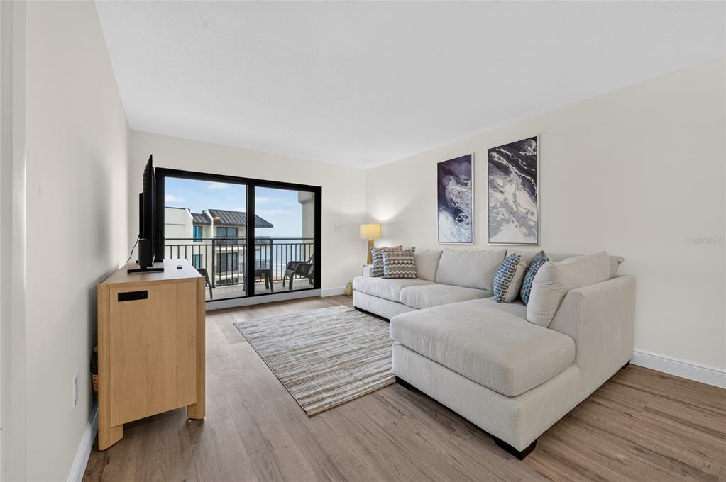 Property for sale at 1275 OCEAN SHORE BOULEVARD UNIT P3, ORMOND BEACH, FL, 32176