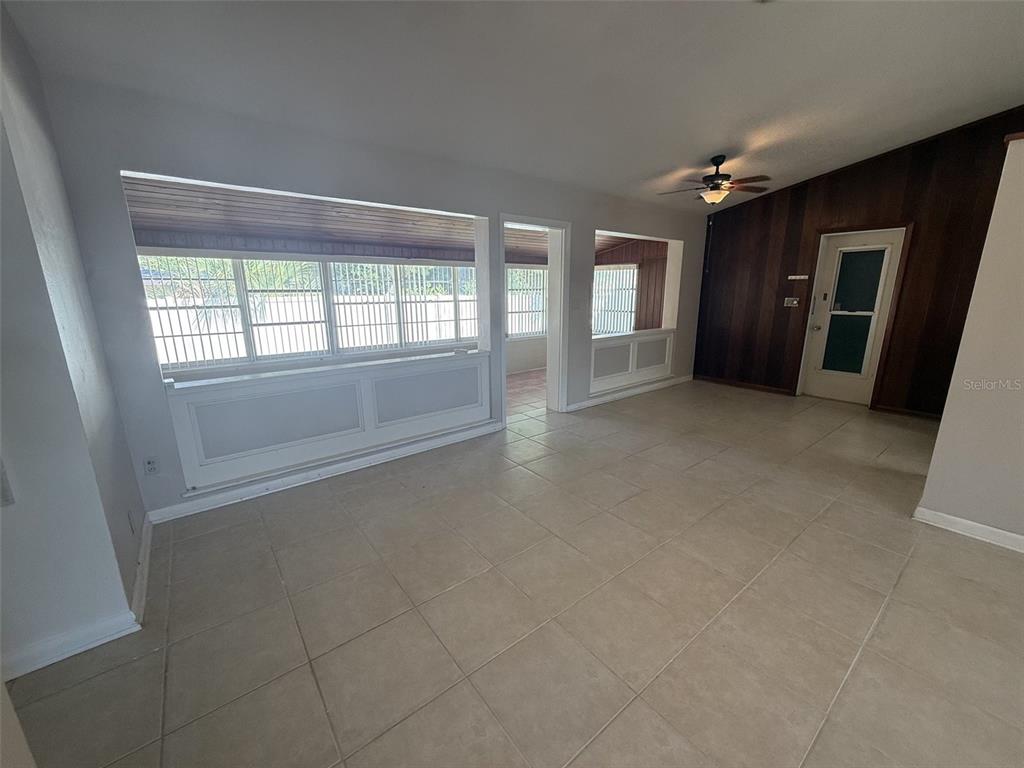 Property for sale at 331 SHIRLEY AVENUE, BELLEAIR, FL, 33756